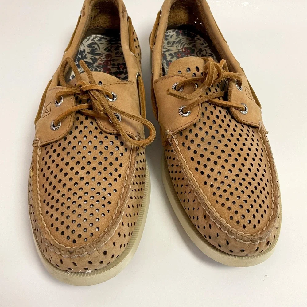 Sperry Top-Sider Tan Perforated Leather Boat Shoes Loafers Preppy Coastal 11.5
